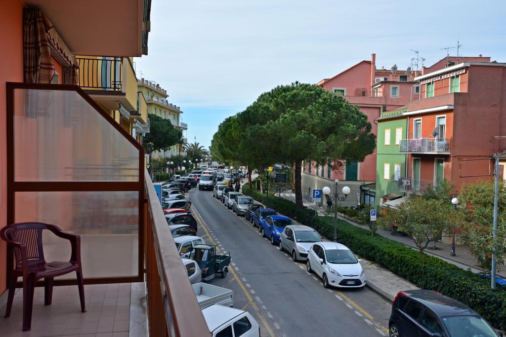 Hotel Corallo Moneglia Bagian luar foto