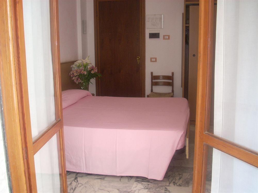 Hotel Corallo Moneglia Bagian luar foto