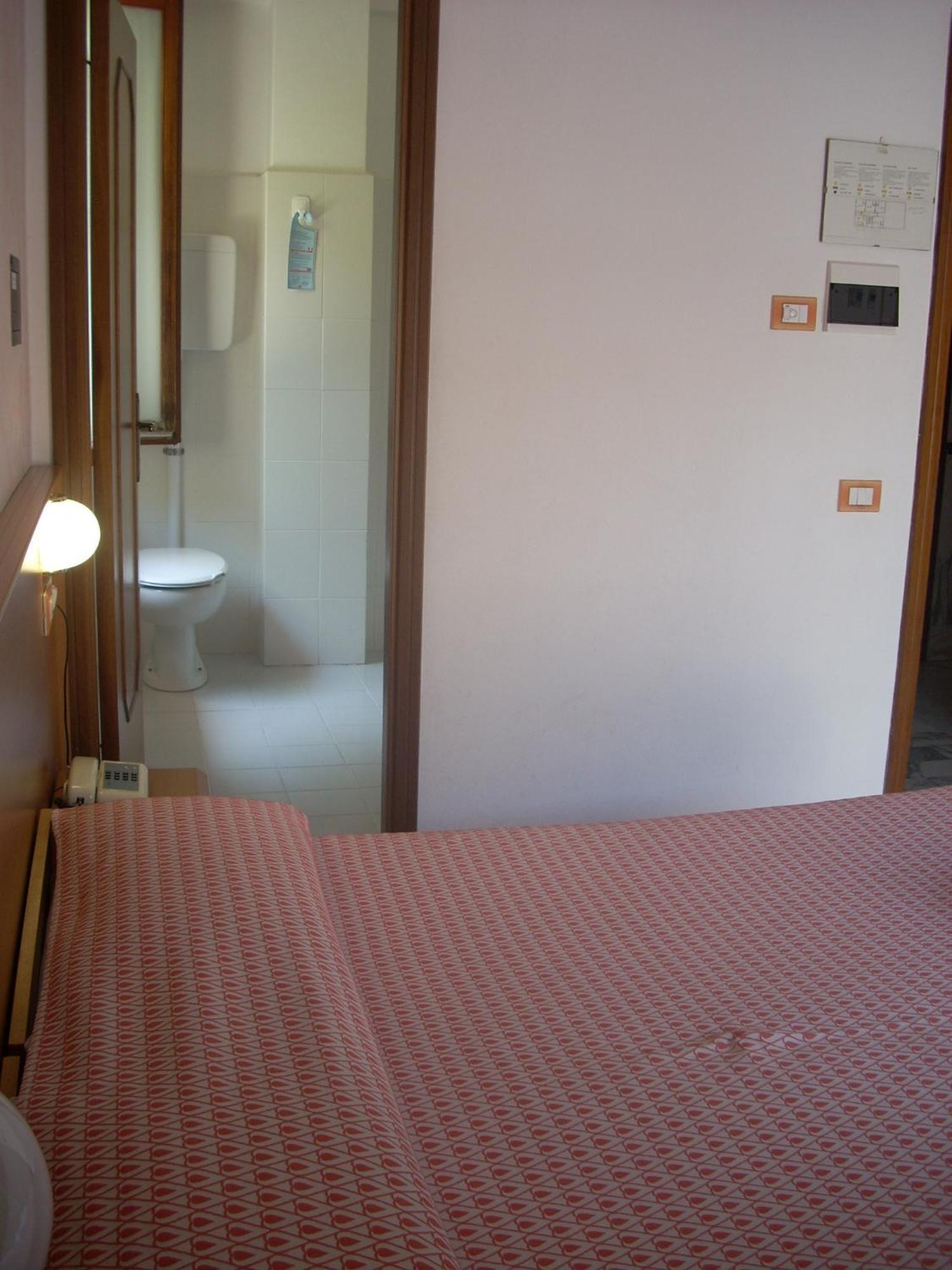 Hotel Corallo Moneglia Bagian luar foto