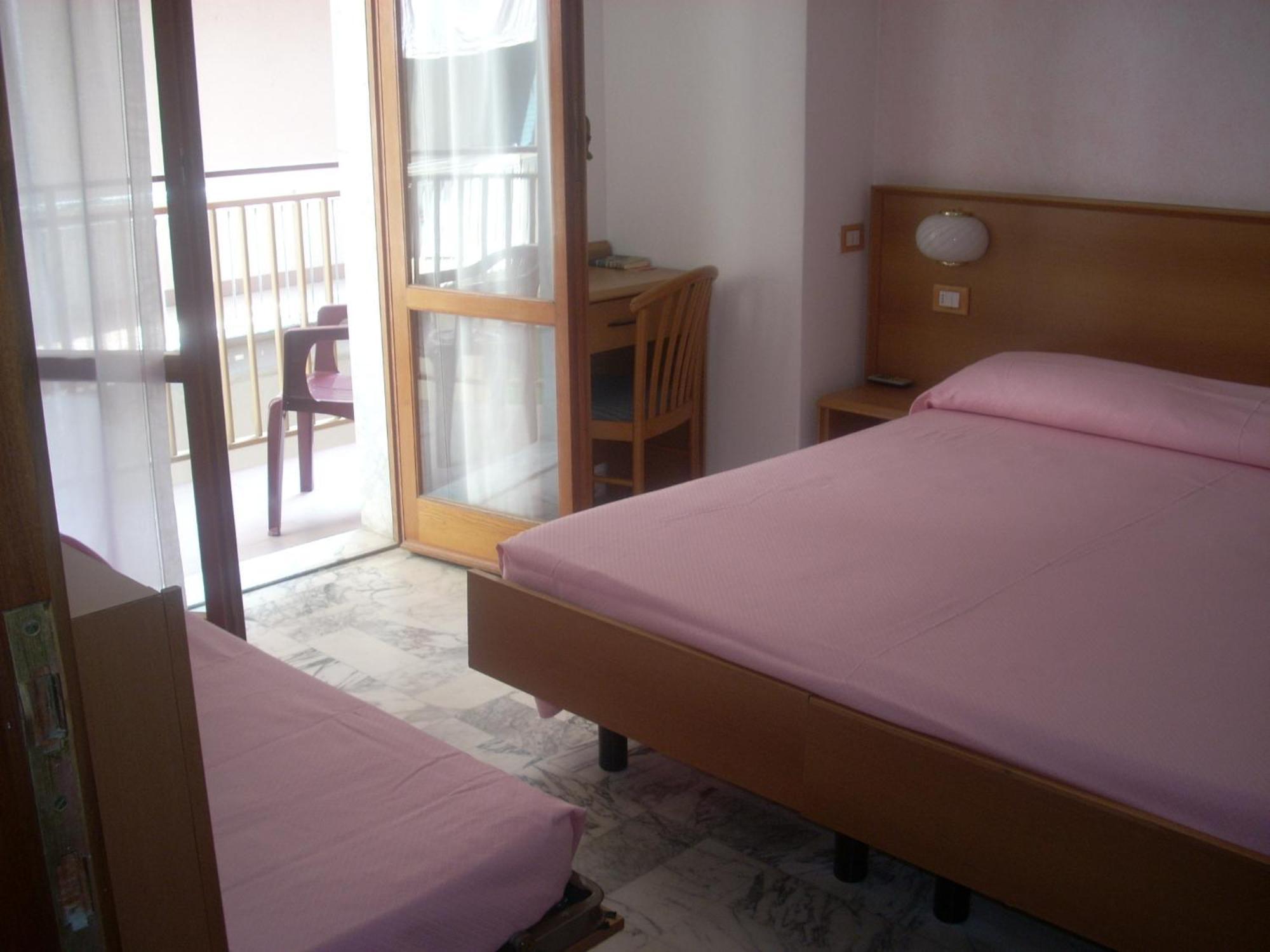 Hotel Corallo Moneglia Bagian luar foto