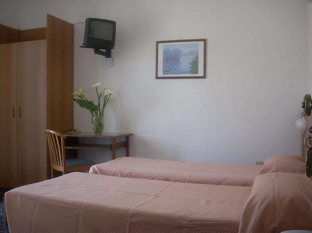 Hotel Corallo Moneglia Bagian luar foto